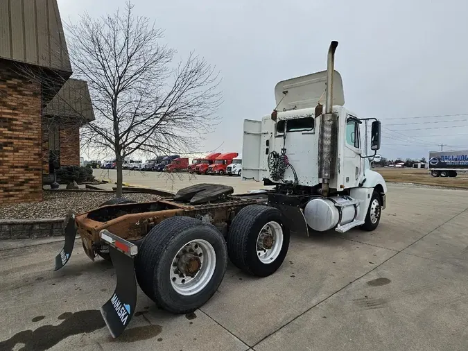 2005 FREIGHTLINER Columbia