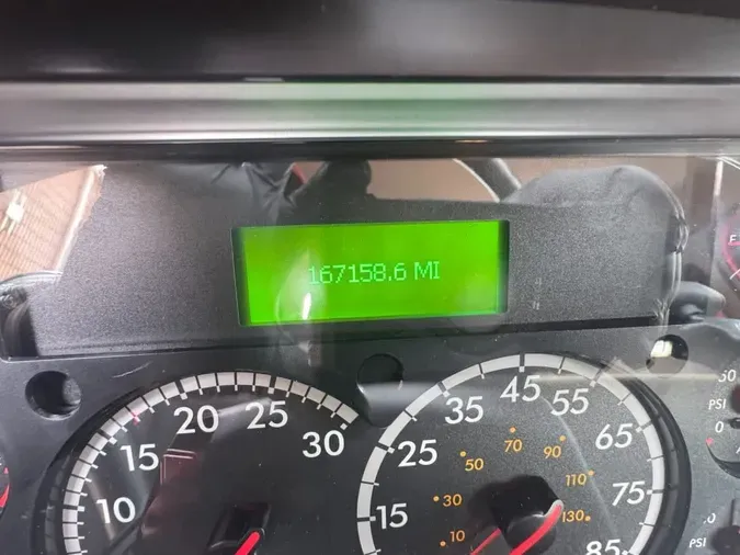 2018 FREIGHTLINER/MERCEDES M2 106