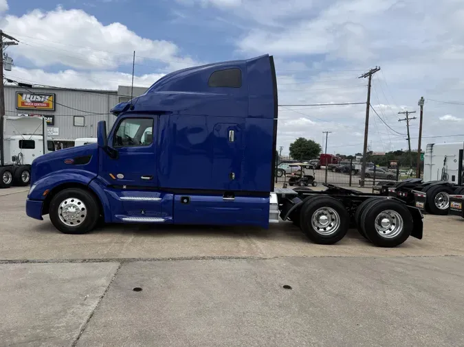 2022 Peterbilt 579233425e940e9f72116ceda151d7c8842