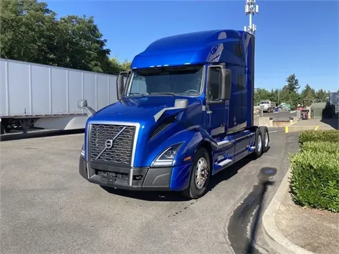 2019 VOLVO VNL64T760
