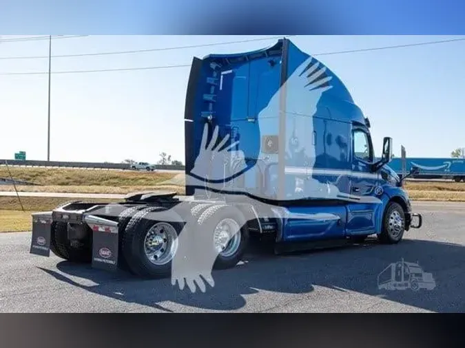 2022 PETERBILT 579