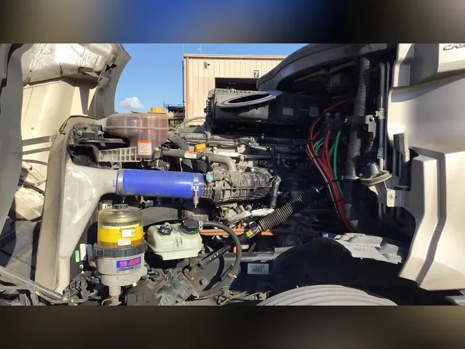 2025 Freightliner Cascadia 126233d8b6674156c072aca1d2c9a4a18b0
