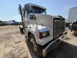 2016 WESTERN STAR 4700