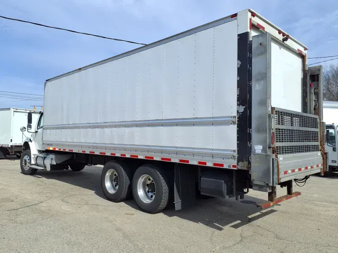 2019 FREIGHTLINER/MERCEDES M2 106