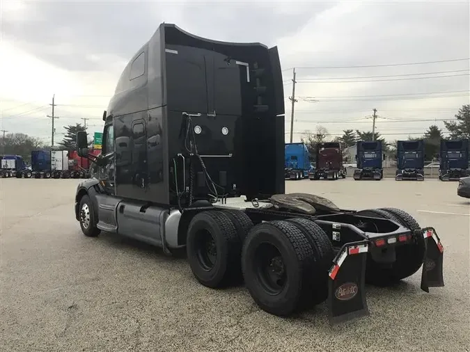 2021 PETERBILT 579