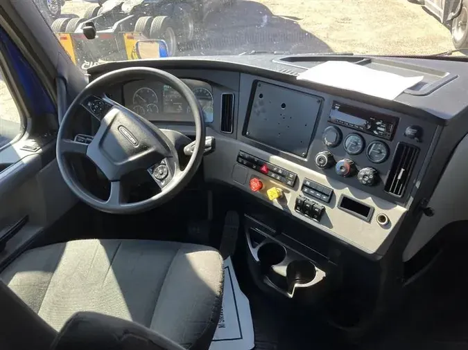 2020 FREIGHTLINER CA126