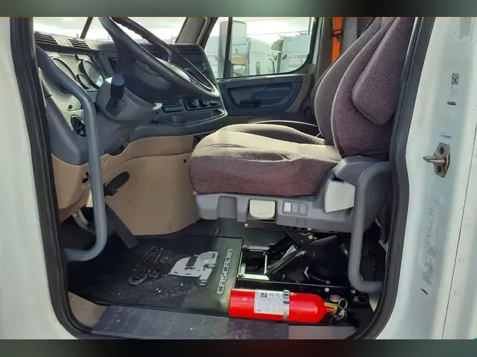 2018 FREIGHTLINER CASCADIA 125