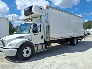 2016 FREIGHTLINER/MERCEDES M2 106