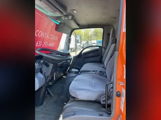 2019 ISUZU NQR