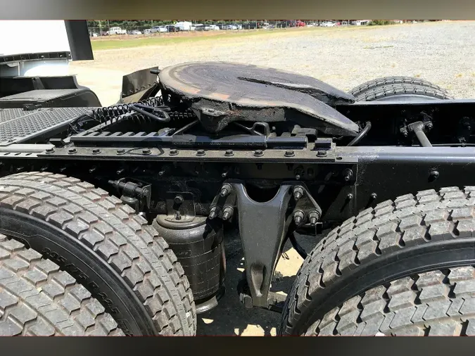 2021 INT LT625 6x4