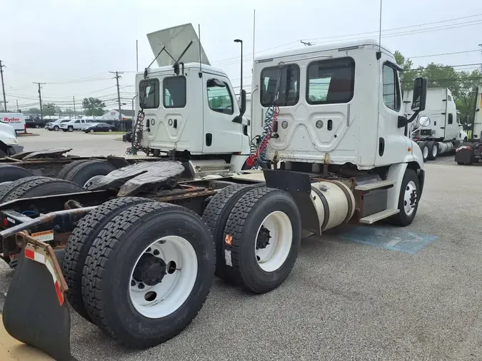 2018 FREIGHTLINER CASCADIA PX11364ST