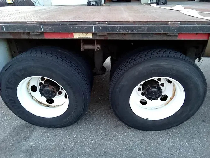 2015 Freightliner M2