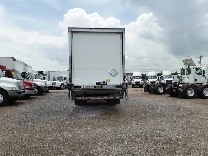 2021 FREIGHTLINER M2 106
