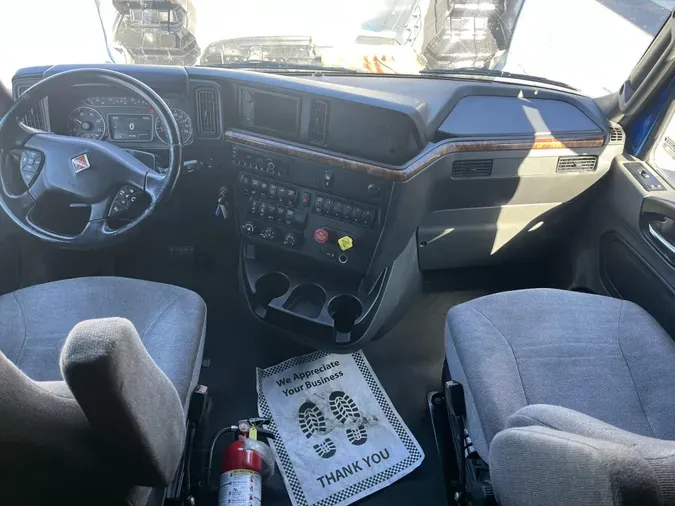 2022 International LT625