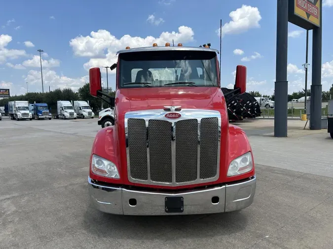 2019 Peterbilt 579