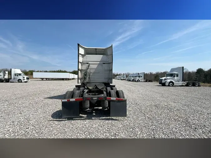 2020 Volvo VNR64T64023609d6ff751b67ec9b82c4154acf998