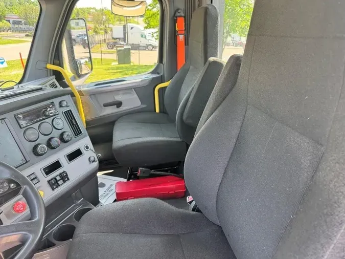 2020 Freightliner Cascadia