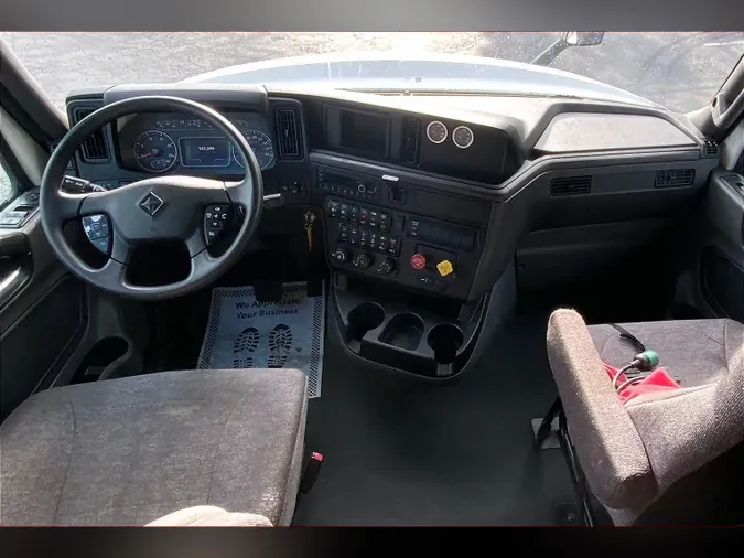 2026 INT LT625 6X42364f81498bb44e821d9332a7d5ea03c