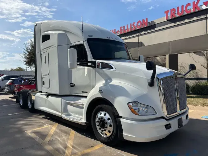 2020 Kenworth T680