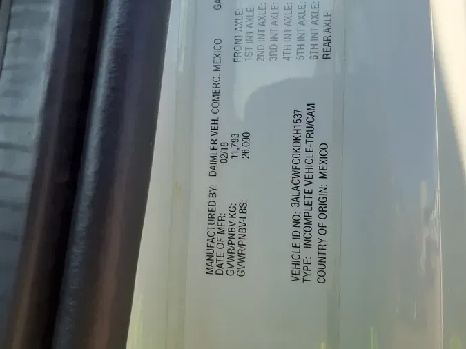 2019 FREIGHTLINER/MERCEDES M2 106