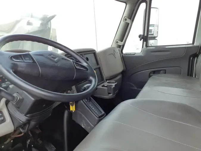 2018 NAVISTAR INTERNATIONAL 4300 LP