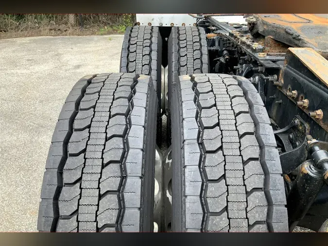 2020 INT LT625 6x4