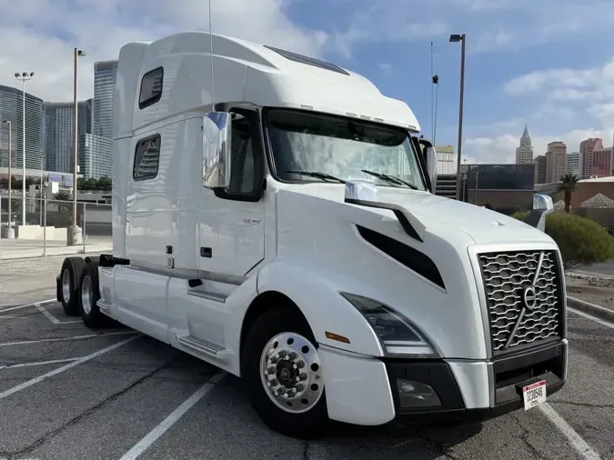 2019 VOLVO VNL64T860236be57b9c9ba66d3f9b15246d8a6b1a