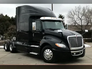 2019 International LT625 6x4