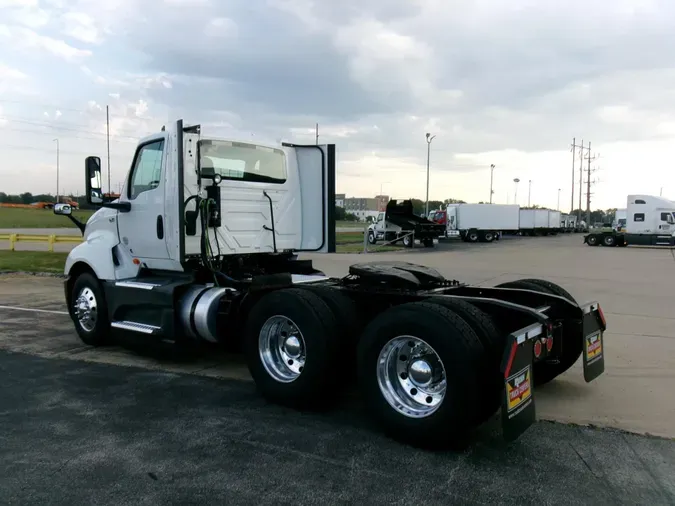 2021 International LT625