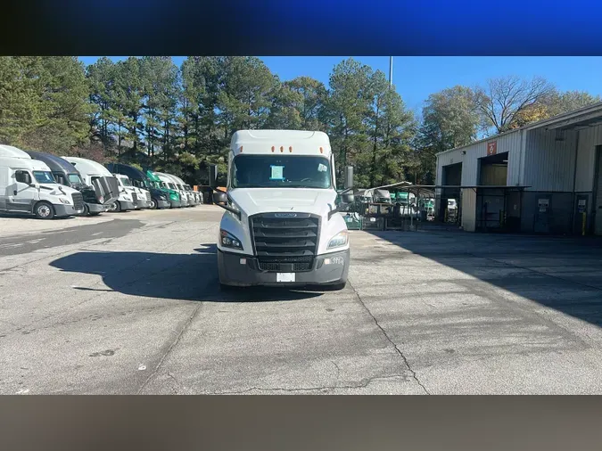 2021 Freightliner Cascadia 126237b1d3a5cde4afba160bd08c0d3cfad