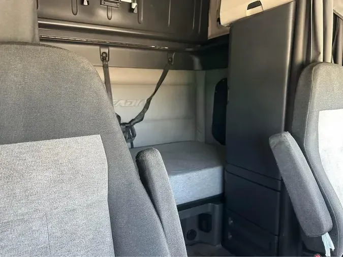 2019 Freightliner Cascadia
