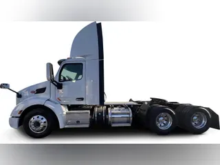 2019 Peterbilt 579