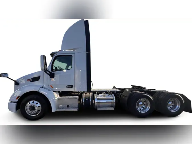 2019 Peterbilt 5792386b2d61187b6e67100c372cba670b7