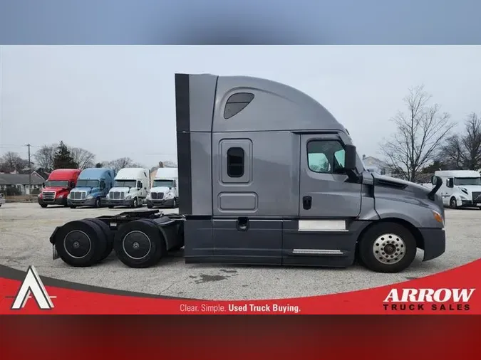 2021 FREIGHTLINER CA126