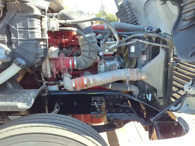 2019 FREIGHTLINER/MERCEDES CASCADIA 125