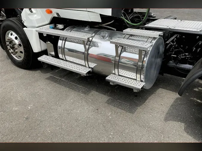 2020 INT LT625 6x4