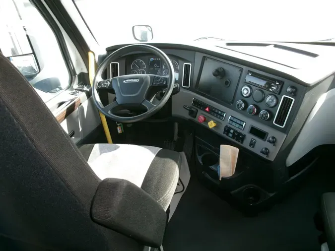 2022 Freightliner Cascadia238ce2e42823325af7edee059a13501e