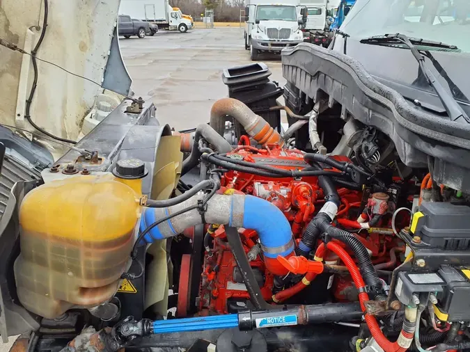 2019 NAVISTAR INTERNATIONAL 4300