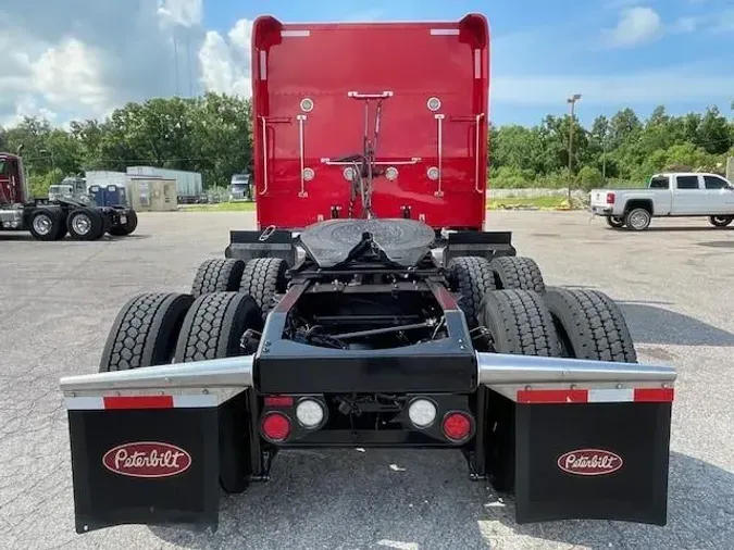 2020 Peterbilt 389