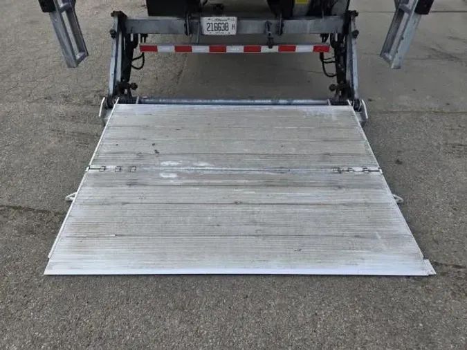 2019 International 4300