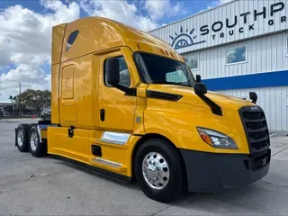 2022 Freightliner Cascadia 126