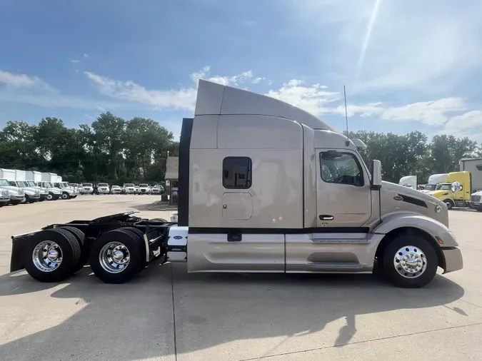 2023 Peterbilt 579