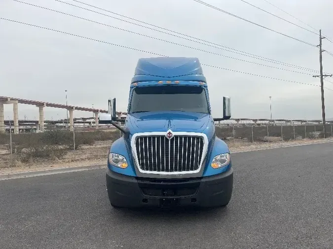 2019 International LT625