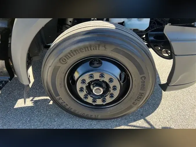 2018 INTERNATIONAL RH613