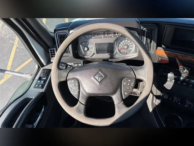 2020 INTERNATIONAL RH613