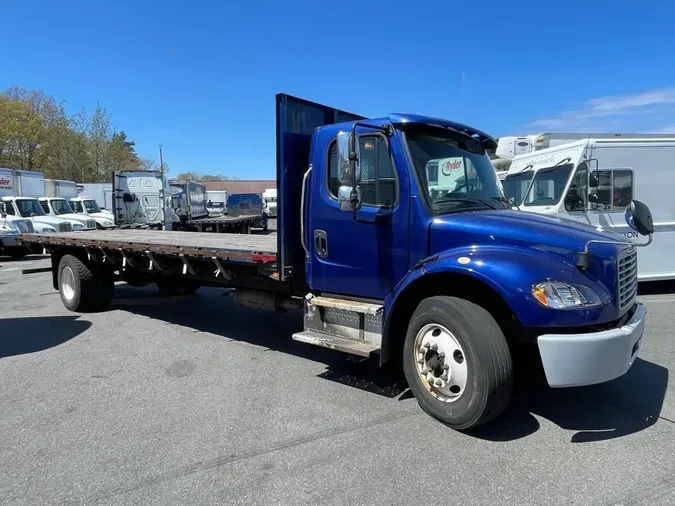 2017 FREIGHTLINER/MERCEDES M2 106