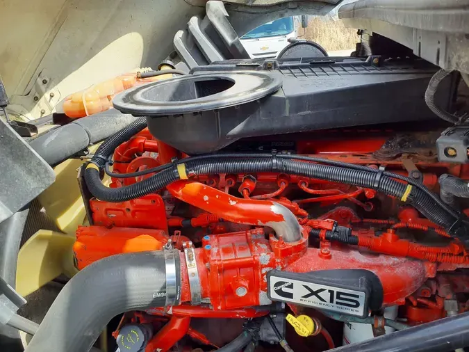 2019 NAVISTAR INTERNATIONAL LT625 DAYCAB T/A