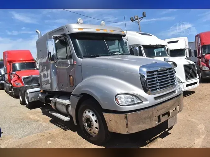 2007 FREIGHTLINER COLUMBIA 12023be766c8ad7c5b15e49f09cbcc99354