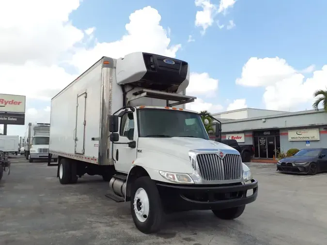 2020 NAVISTAR INTERNATIONAL MV607 (4X2)