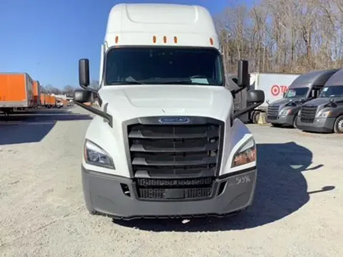 2021 Freightliner Cascadia